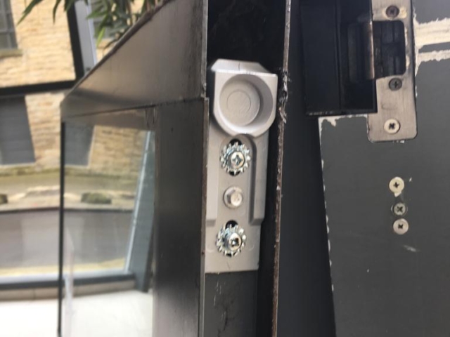 WhatsApp Image 2023 04 12 at 16.35.44 19 640x480 c - commercial door repairs by Door Repairs UK Ltd