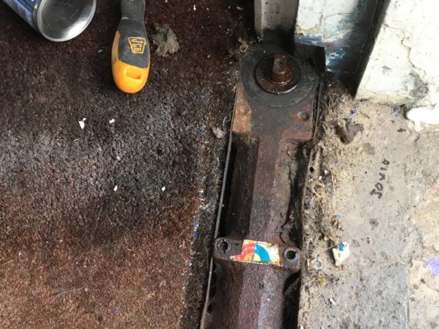 WhatsApp Image 2023 04 12 at 16.35.44 2 640x480 c - commercial door repairs by Door Repairs UK Ltd