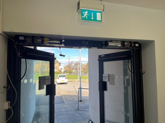 WhatsApp Image 2023 04 12 at 16.38.28 4 640x480 c - commercial door repairs by Door Repairs UK Ltd